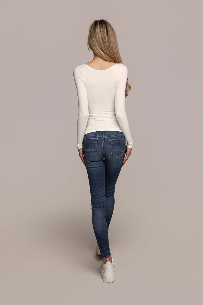 No. 48 - Hosszú ujjú felső mély dekoltázzsal - Törtfehér - XL